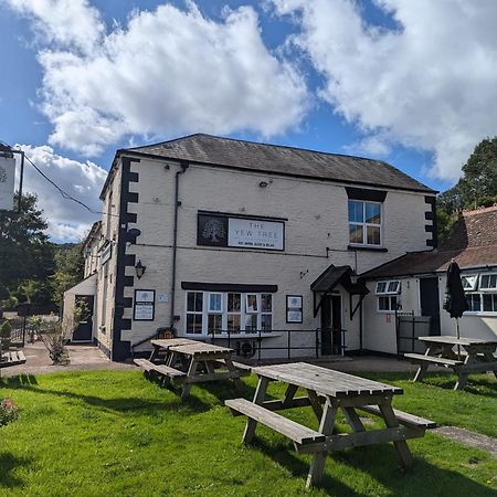Мотель The Yew Tree At Longhope Экстерьер фото